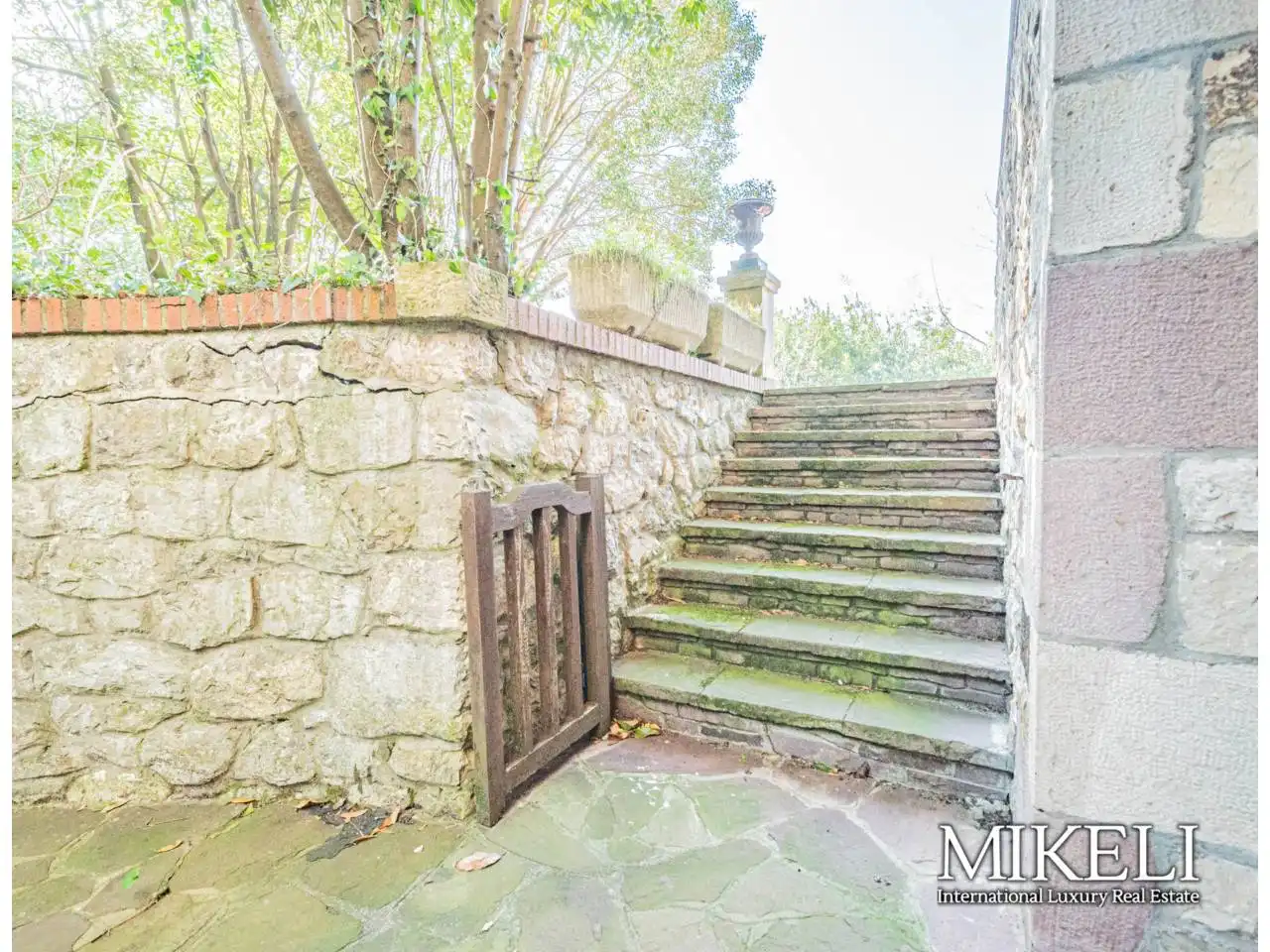 Jardí de Casa o xalet en venda en Piélagos amb Calefacció, Jardí privat i Terrassa