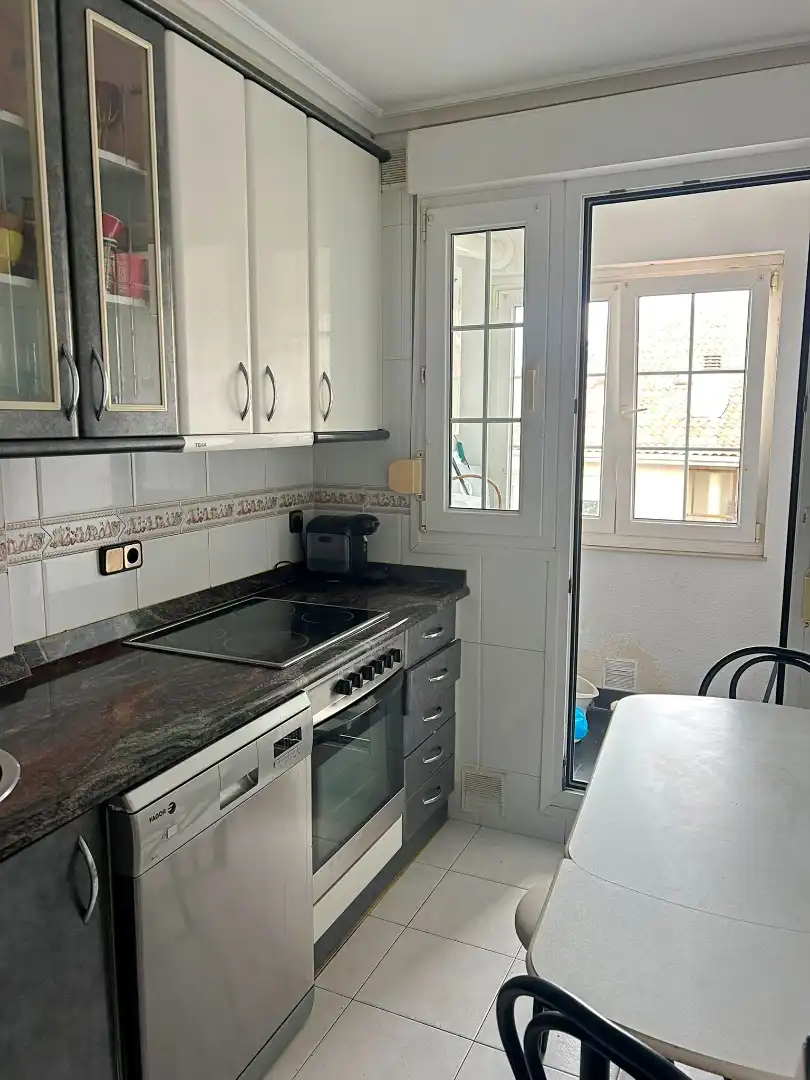 Küche von Maisonette zum Verkauf in Piélagos mit Heizung, Parkett und Abstellraum