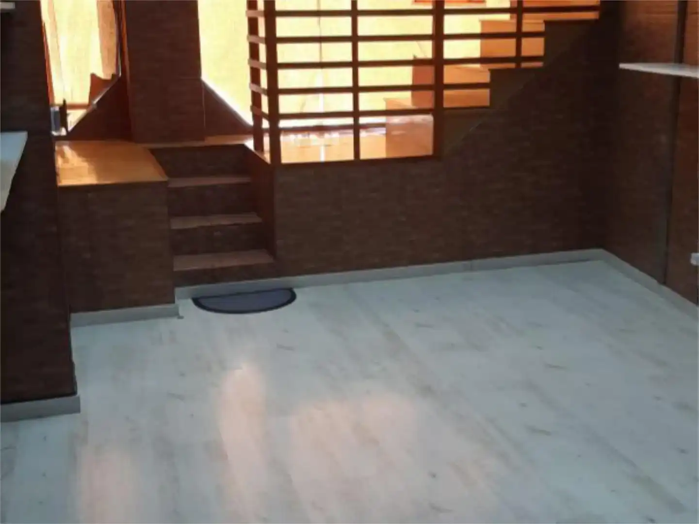 Commercial properties for rent in Lena