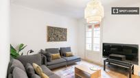 Living room of Flat to rent in  Barcelona Capital  with Air Conditioner, Heating and Furnished