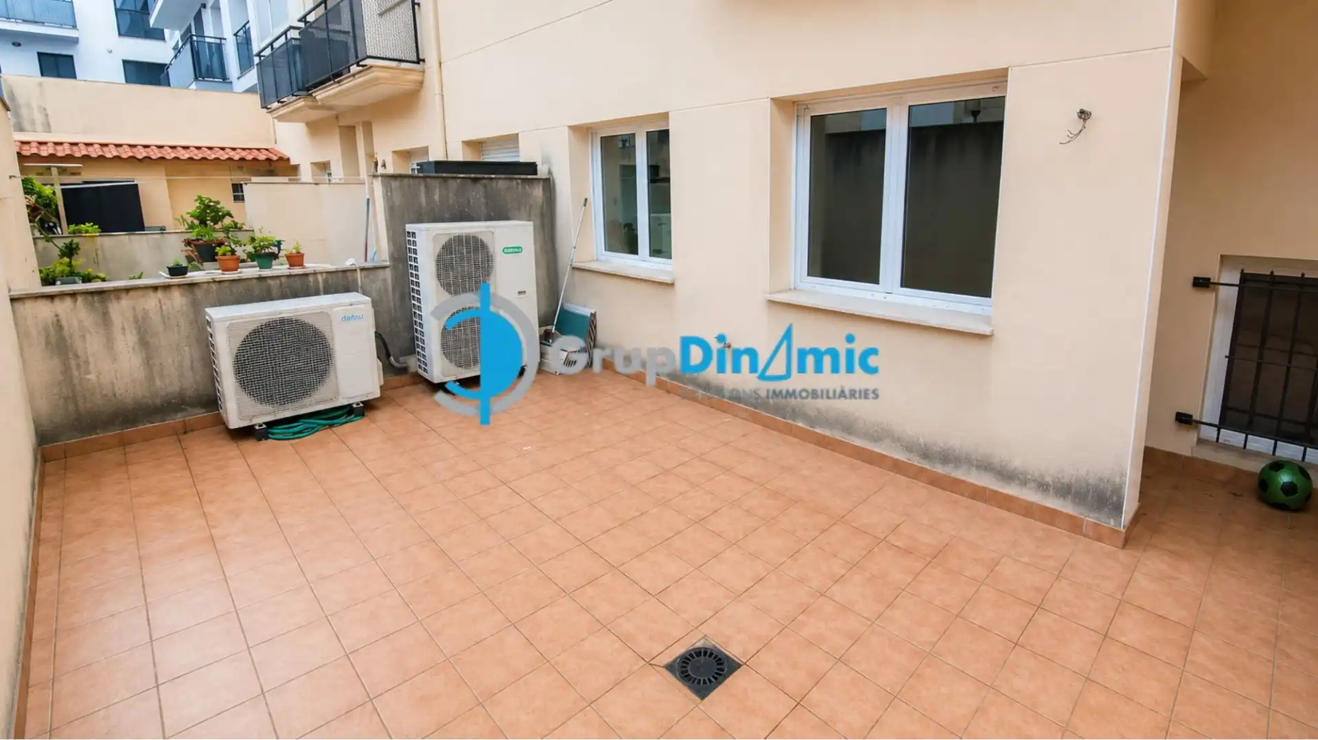 Piso con ascensor en venta en Avinguda Catalunya, imagen 3