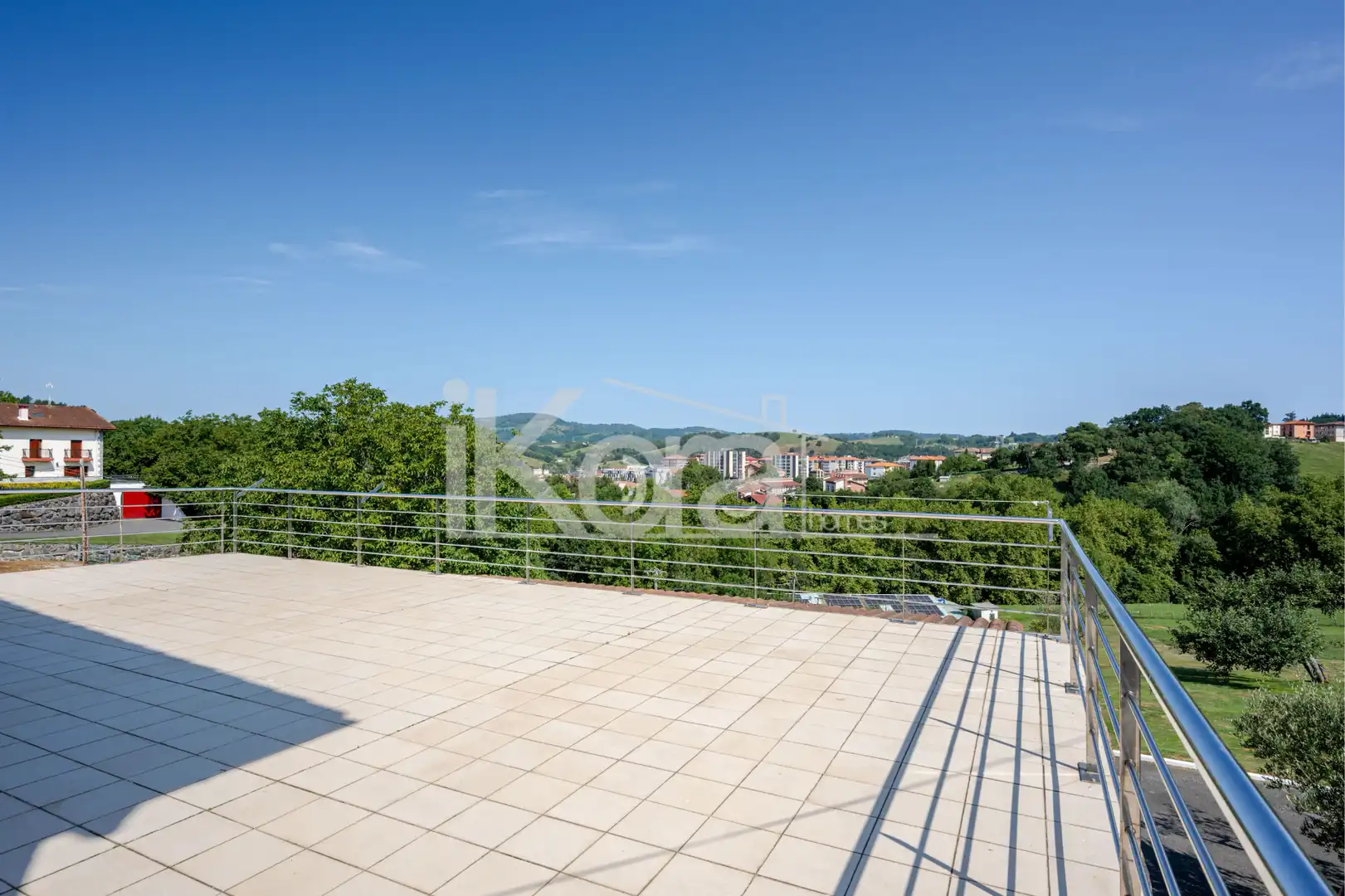 Terrassa de Casa o xalet en venda en Lasarte-Oria amb Calefacció, Jardí privat i Parquet