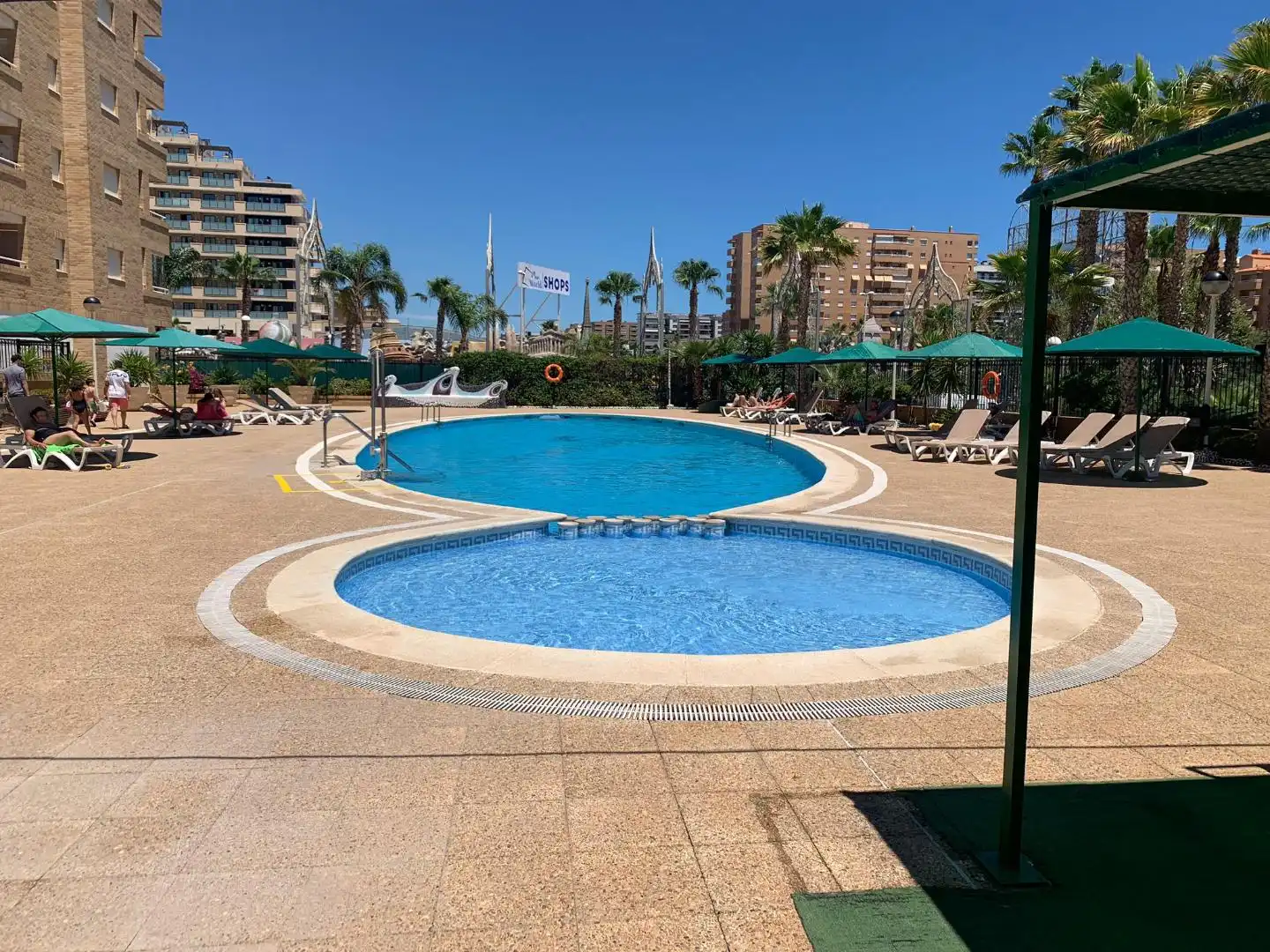 Piscina de Pis en venda en Oropesa del Mar / Orpesa amb Terrassa, Traster i Piscina
