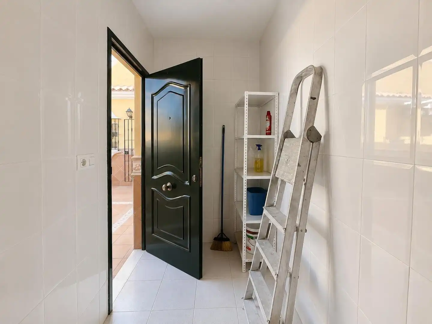 Detached homes for sale in Chipiona  with Heating, Terrace and Storage room