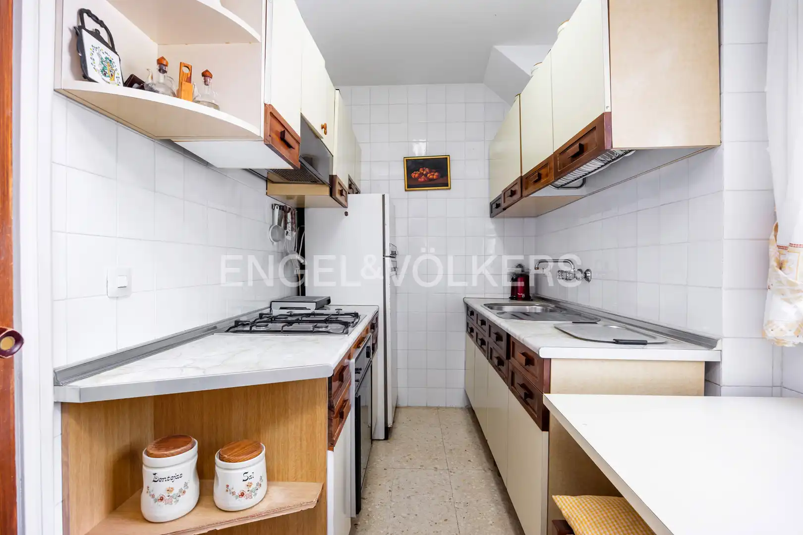 Cocina de Apartamento en venta en Sanlúcar de Barrameda con Calefacción, Terraza y Balcón