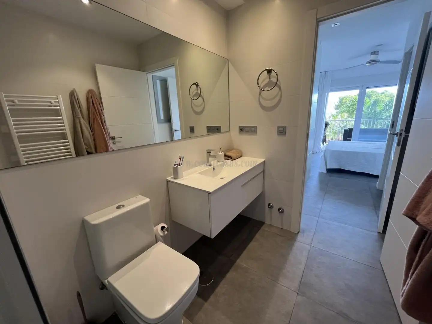 Bany de Apartament en venda en Orihuela amb Aire condicionat, Calefacció i Terrassa