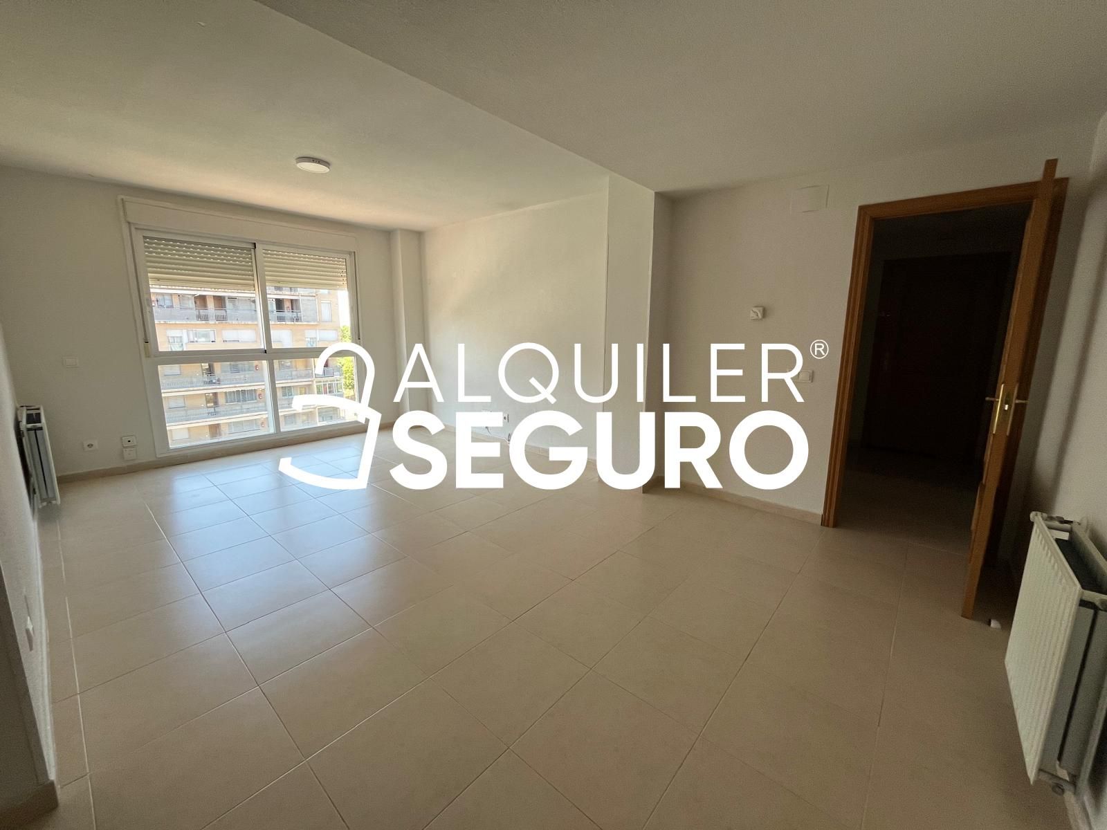 Flat to rent in Parla  with Heating and Storage room