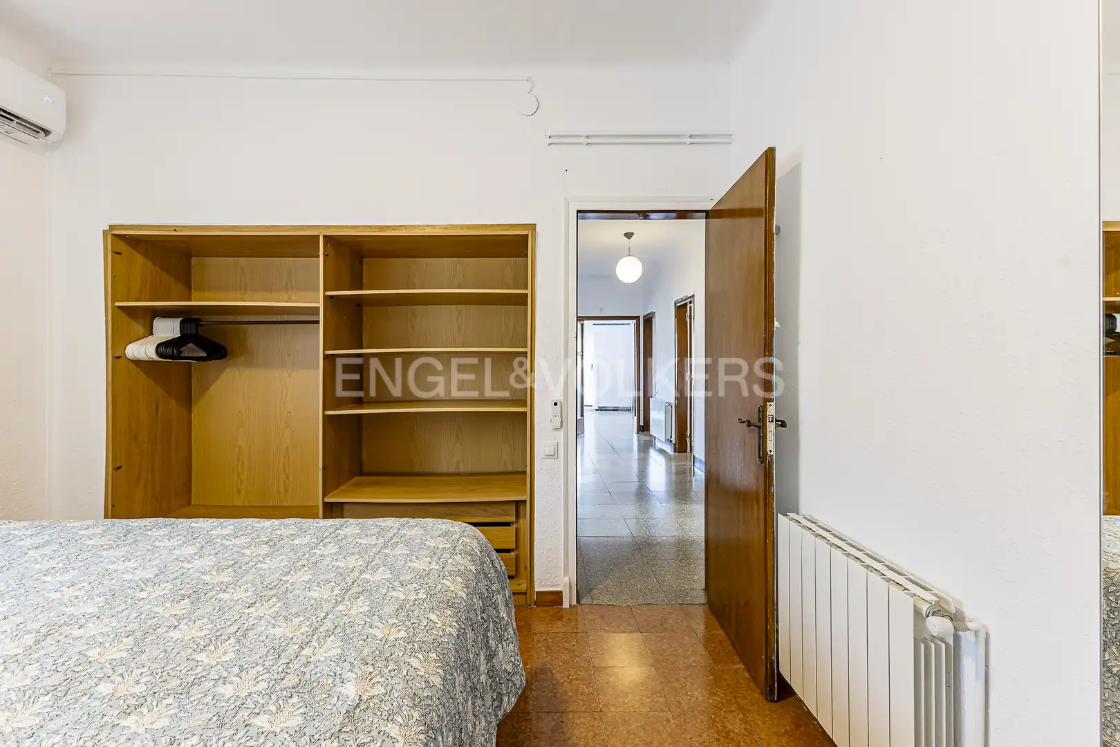 Bedroom of Flat for rent in Castelldefels  with Air Conditioner, Heating and Private garden