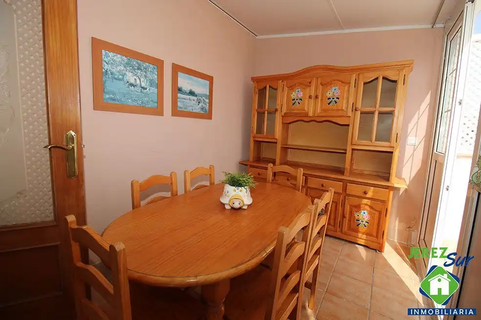 Comedor de Casa adosada en venta en Jerez de la Frontera con Aire acondicionado, Calefacción y Terraza