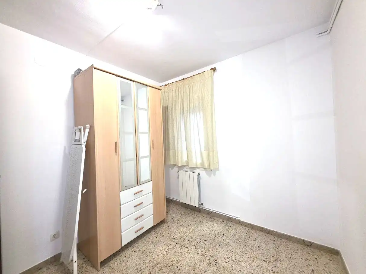 Dormitori de Pis en venda en Castellar del Vallès amb Calefacció, Parquet i Forn