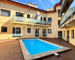 Swimming pool of Planta baja for sale in Terrassa  with Swimming Pool