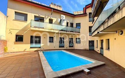 Swimming pool of Planta baja for sale in Terrassa  with Swimming Pool