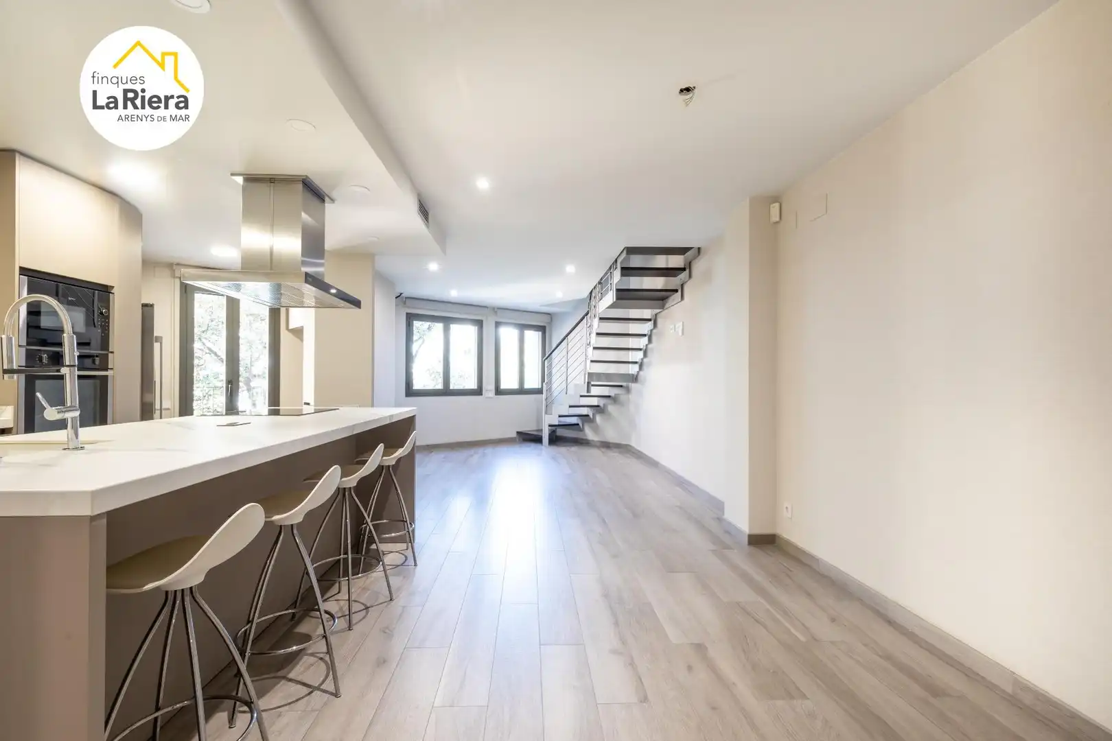 Dúplex en venta en Arenys de Mar con Aire acondicionado, Calefacción y Terraza