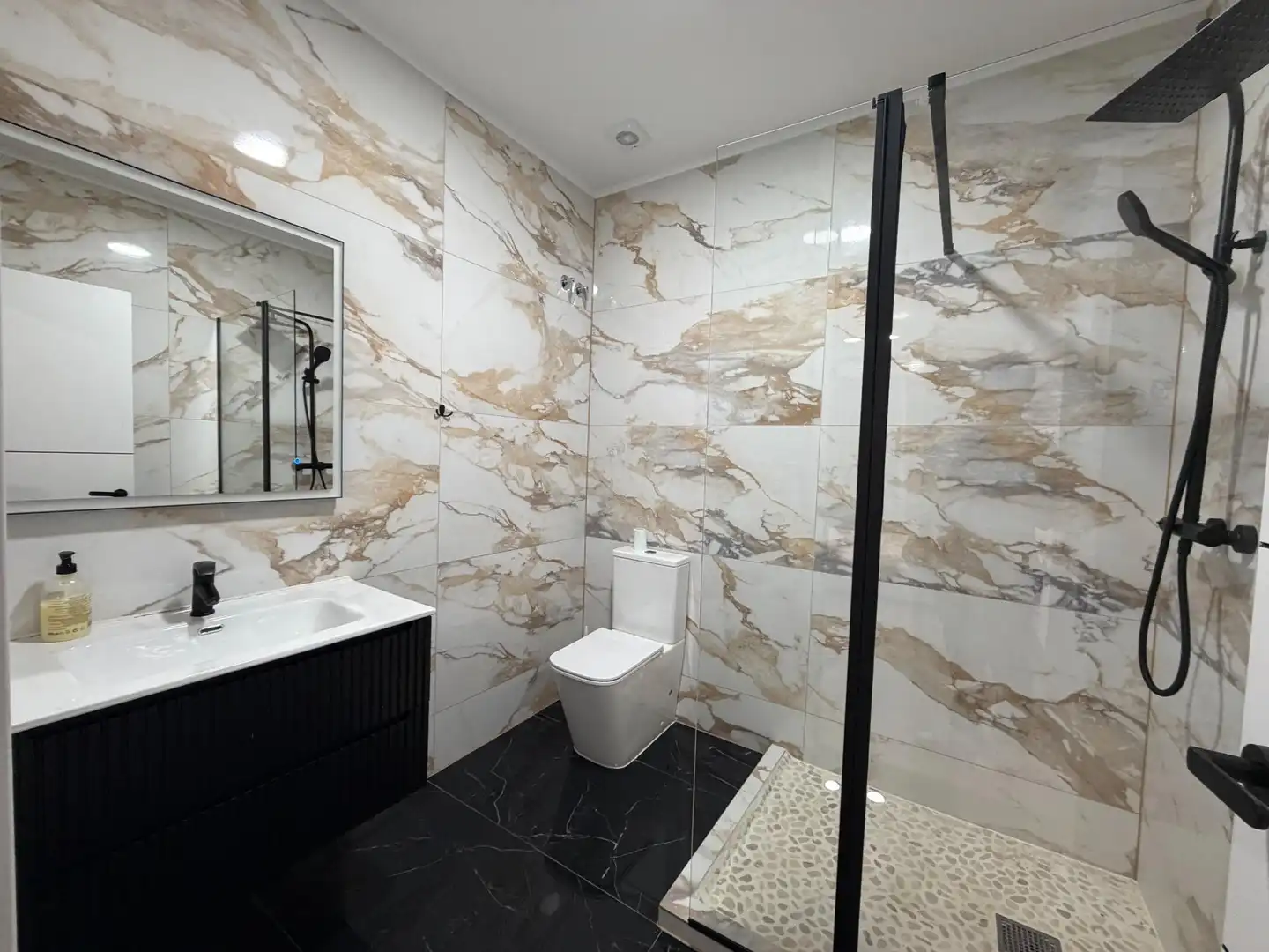 Baño de Planta baja en venta en Alicante / Alacant