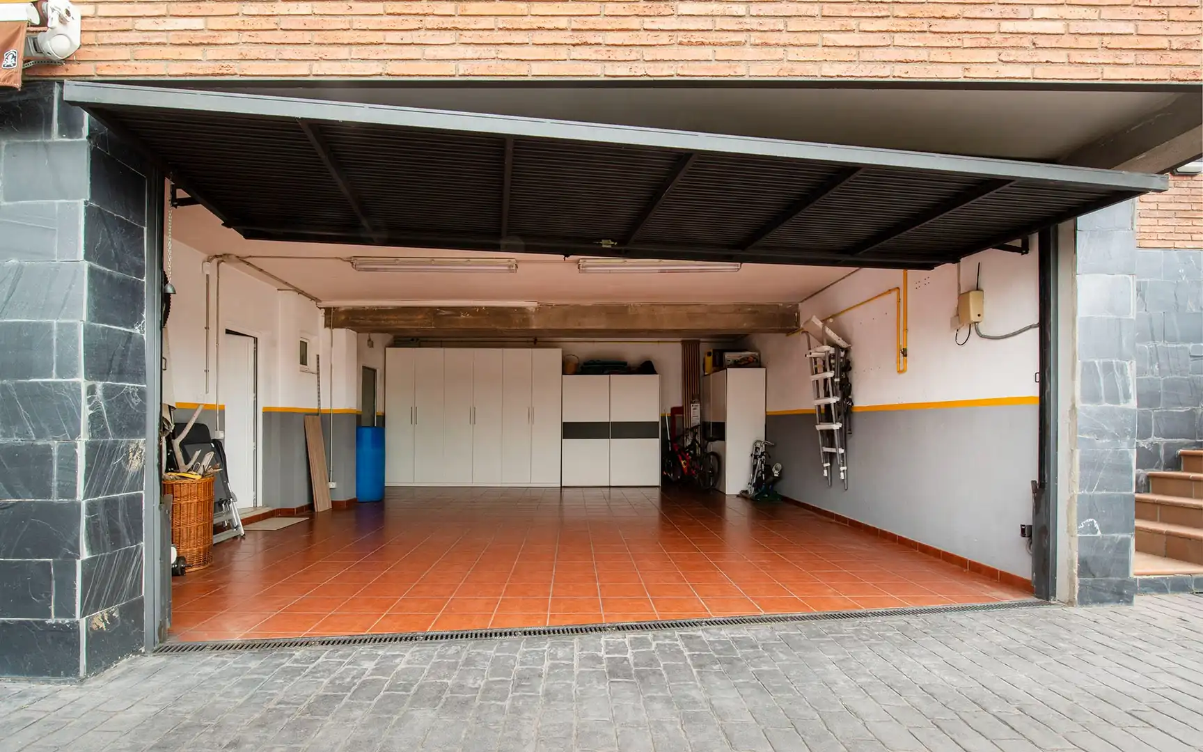 Parking of Houses for sale in Martorelles  with Air Conditioner, Heating and Private garden