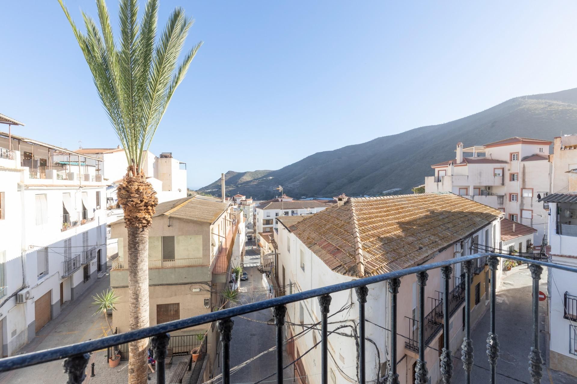 Vista exterior de Casa o chalet en venta en Albuñol con Terraza y Balcón