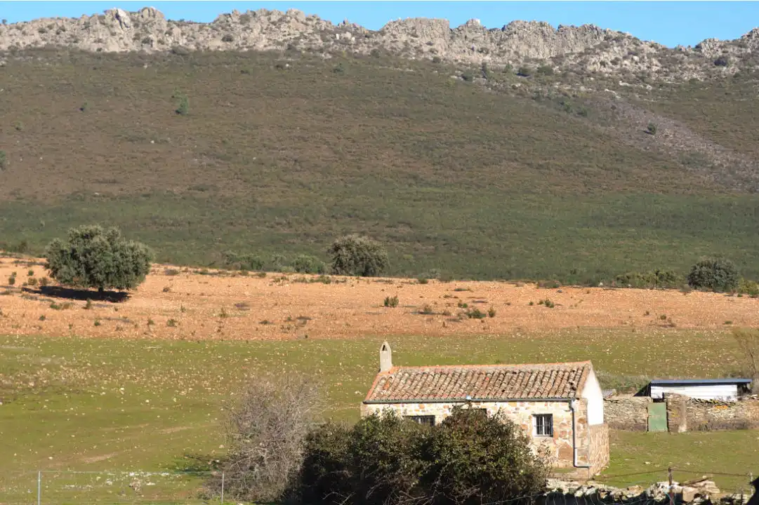 Vista exterior de Terreno en venta en Puerto de Béjar