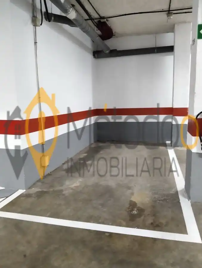 Flat for sale in Sevilla  with Air Conditioner, Heating and Storage room
