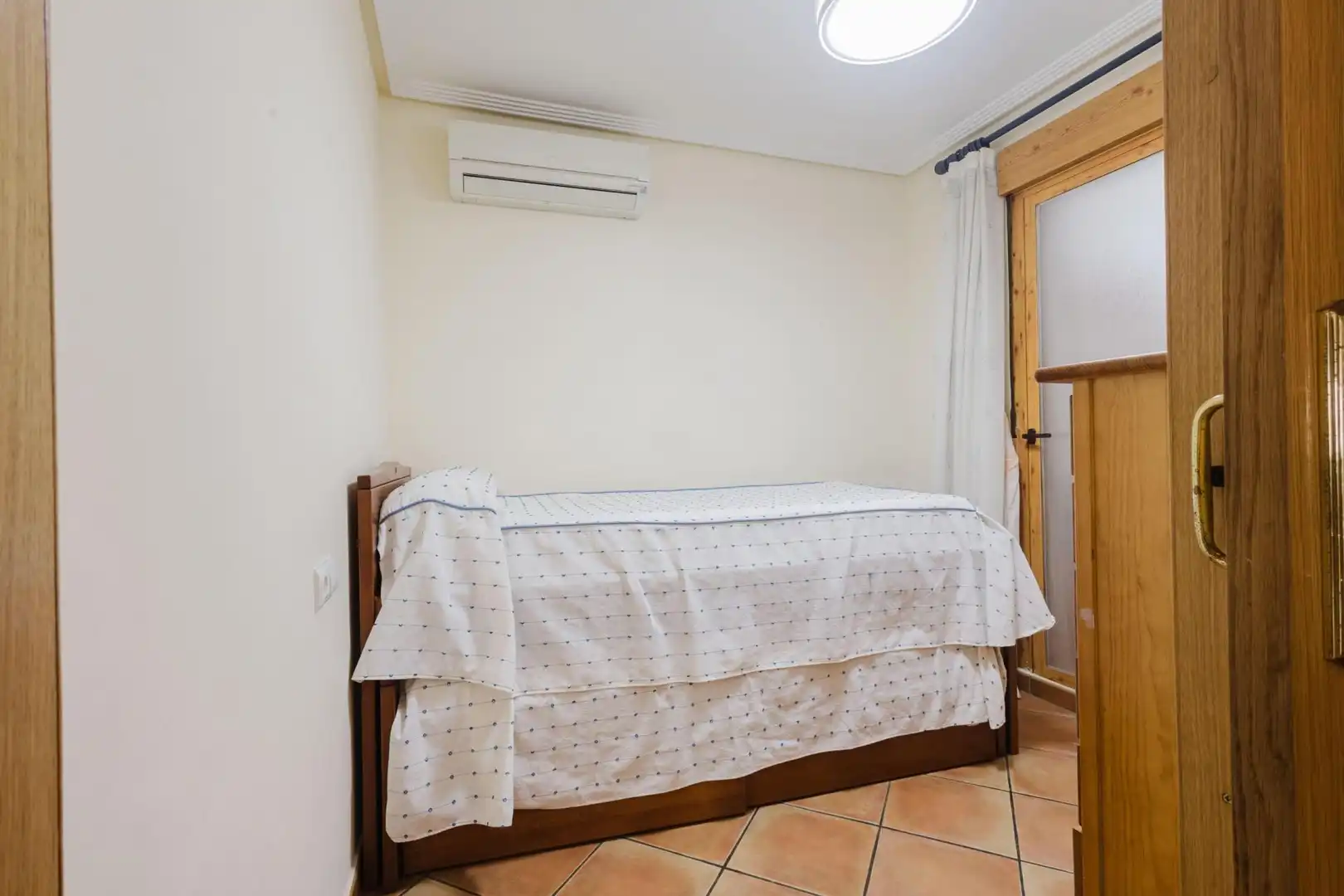 Habitación de Apartamento en venta en Torrevieja con Jardín privado