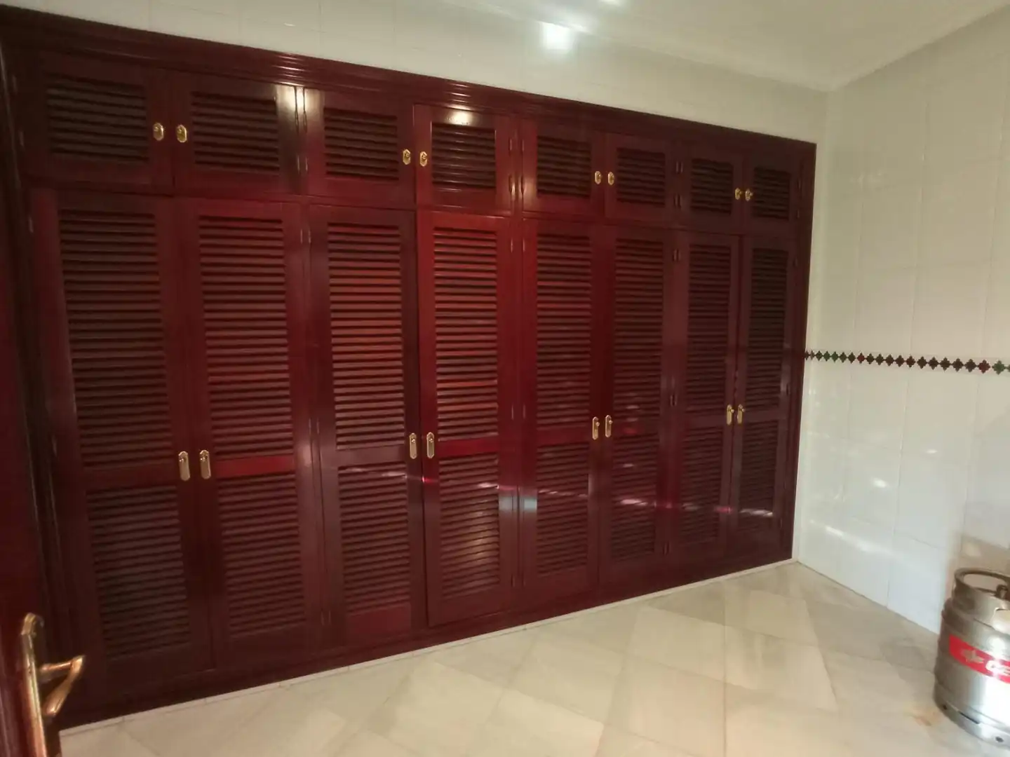 Habitación de Casa o chalet en venta en Chiclana de la Frontera con Aire acondicionado, Calefacción y Jardín privado