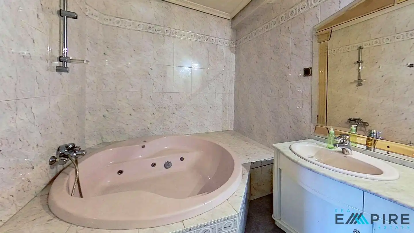Baño de Casa o chalet en venta en Parla con Calefacción, Terraza y Amueblado