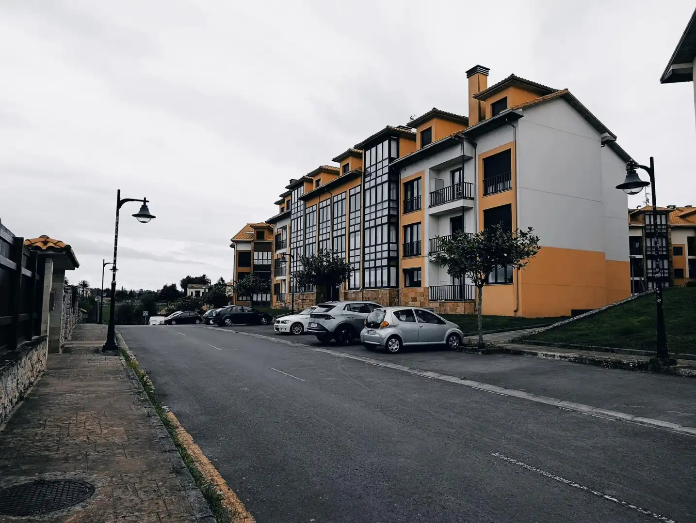 Vista exterior de Piso en venta en Ribadedeva con Calefacción, Trastero y Amueblado