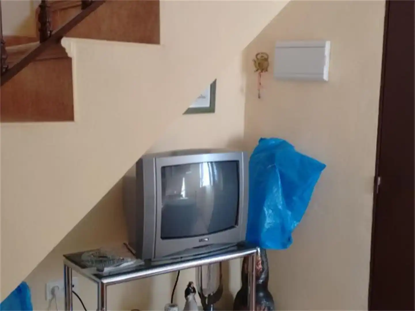 Sala d'estar de Casa adosada en venda en Guadalcanal amb Moblat i Balcó