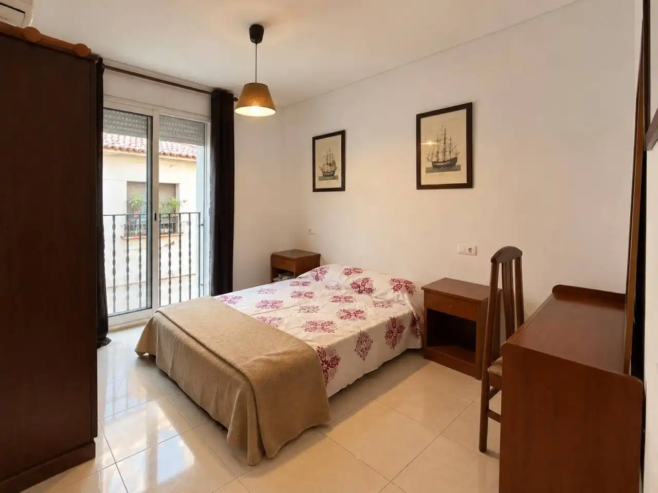 Bedroom of Flat for sale in Centre