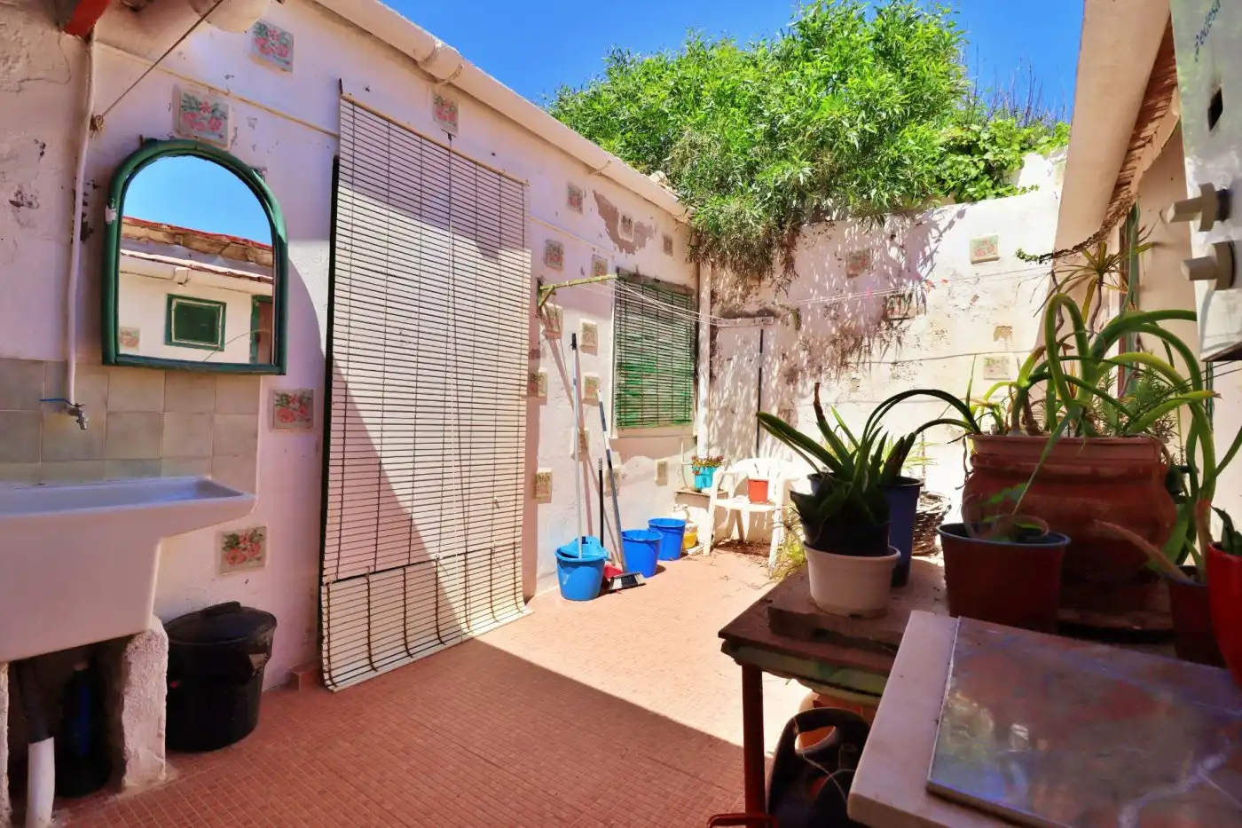 Jardí de Finca rústica en venda en Santa Pola amb Traster