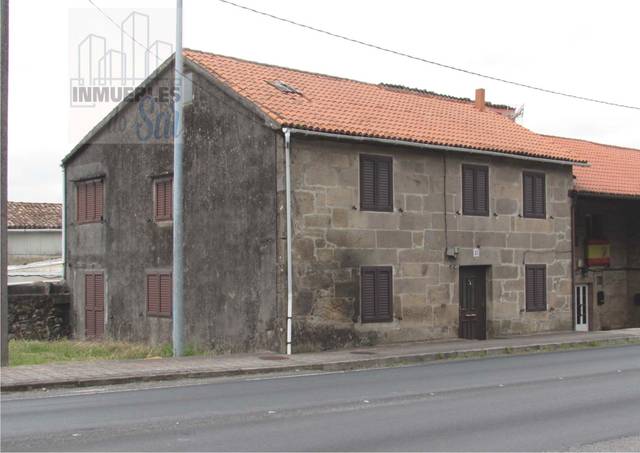 Casa-chalet en Venta en Aldea Porta dos Mariños en Padrón