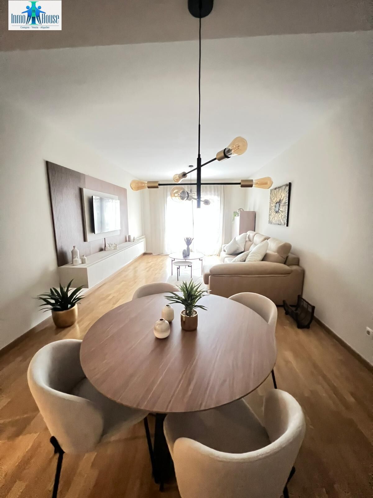 Sala de estar de Planta baja en venta en  Albacete Capital con Aire acondicionado, Calefacción y Jardín privado