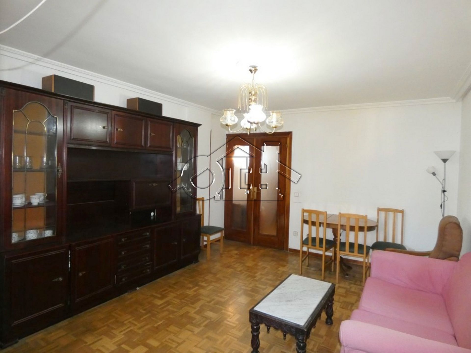 Sala d'estar de Pis en venda en Alcalá de Henares amb Calefacció, Parquet i Terrassa