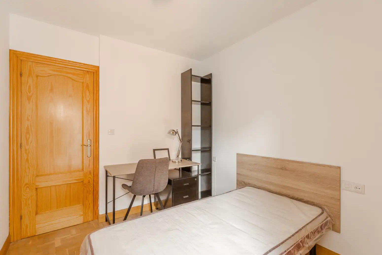 Wohnung zur Miete in Pamplona / Iruña, Navarra