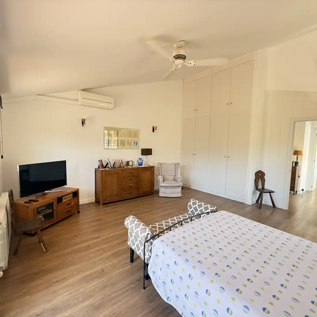 Dormitori de Casa adosada en venda en Sitges amb Calefacció, Jardí privat i Parquet