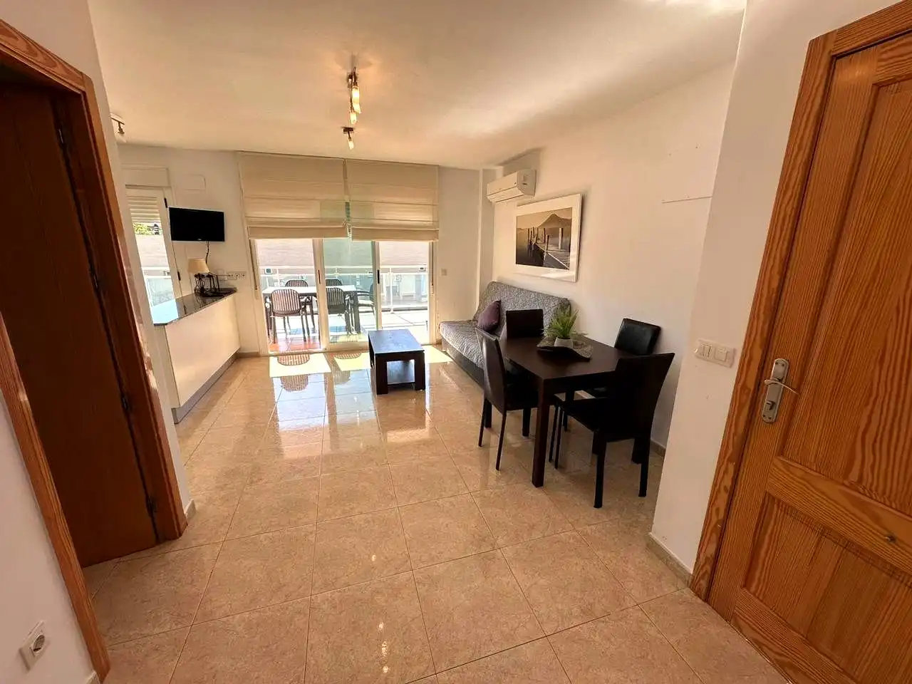 Sala d'estar de Pis en venda en Oropesa del Mar / Orpesa amb Aire condicionat, Terrassa i Piscina comunitària