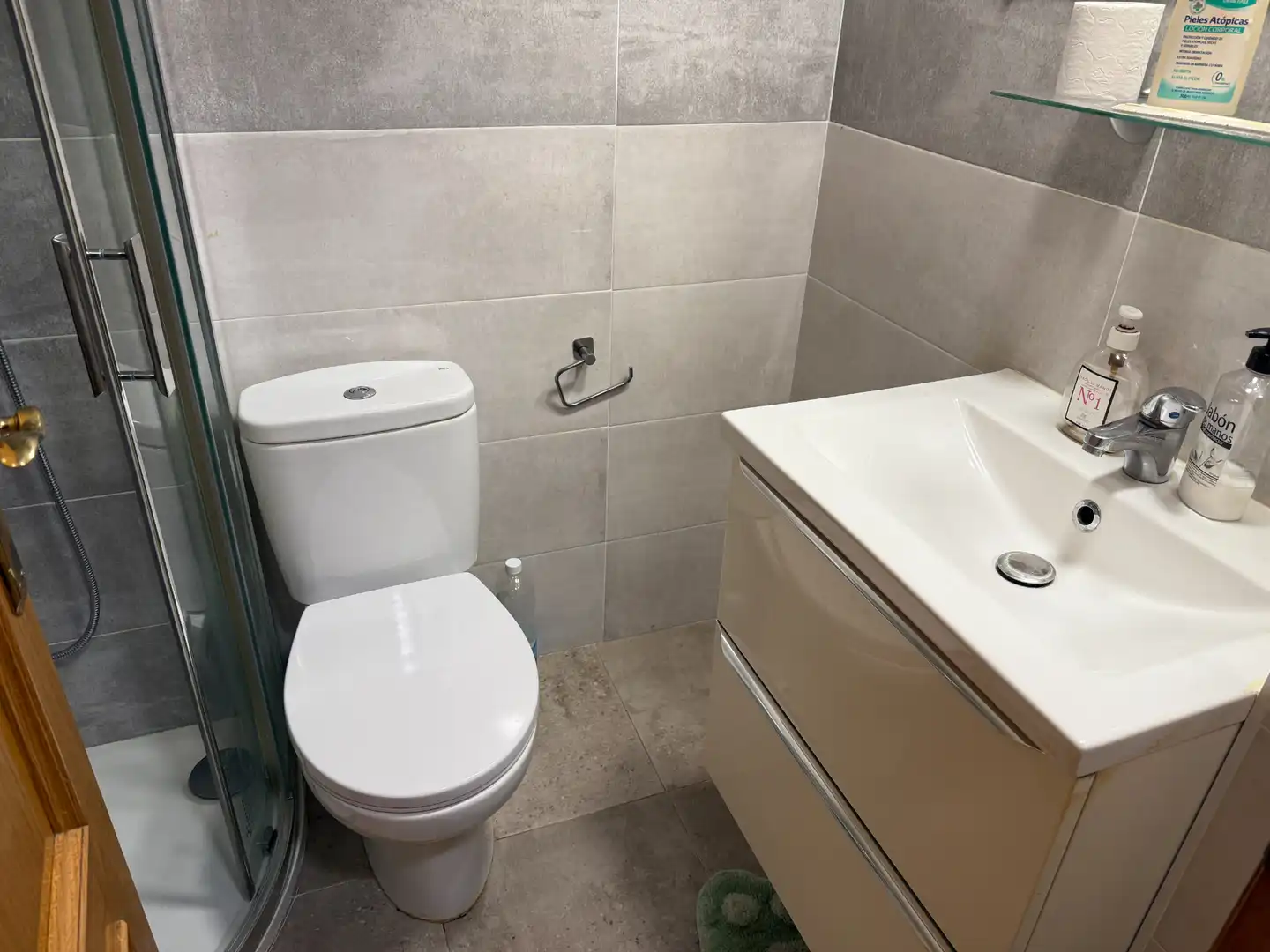 Baño de Casa adosada en venta en Utebo con Aire acondicionado, Calefacción y Jardín privado