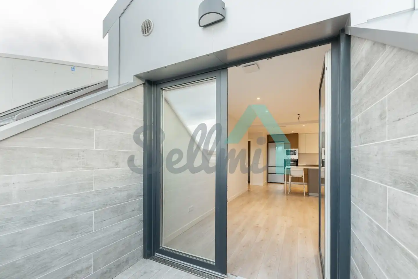 Attic for rent in Rendueles Llanos, Ceares