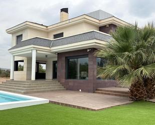 Exterior view of House or chalet for sale in Elda  with Air Conditioner, Heating and Private garden