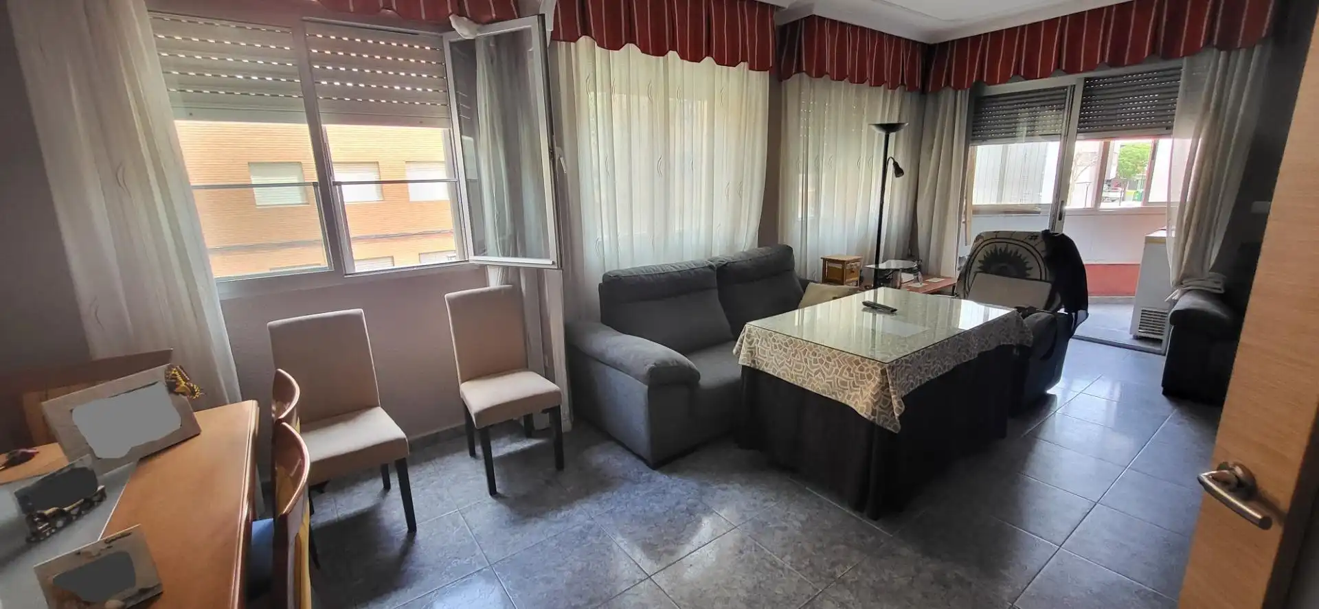 Sala d'estar de Pis en venda en Albacete amb Aire condicionat i Balcó