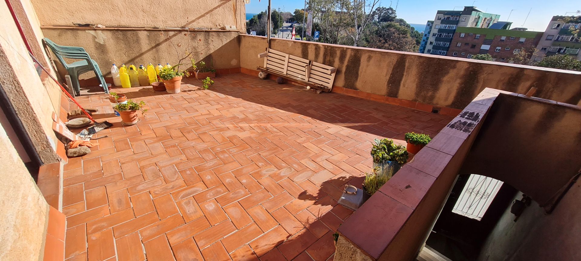 Terrassa de Casa o xalet en venda en Badalona amb Moblat i Alarma