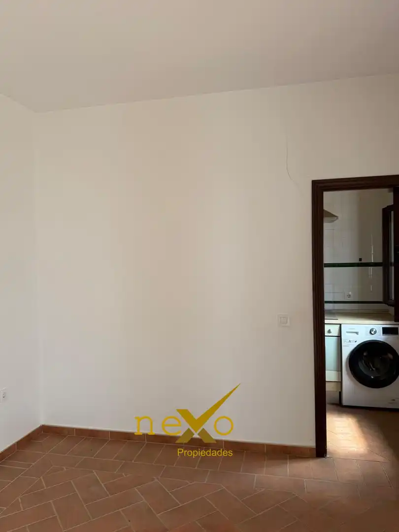 Habitación de Piso en venta en Carmona