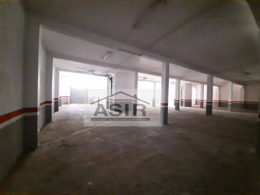 Nau industrial en venda en Alzira