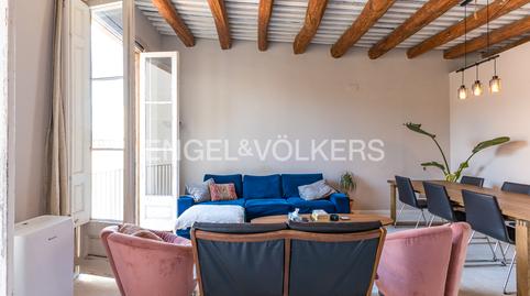 Foto 4 de Àtic en venda a El Raval, Barcelona