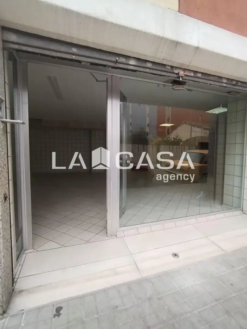 Local comercial en venda a Congost, imagen 2