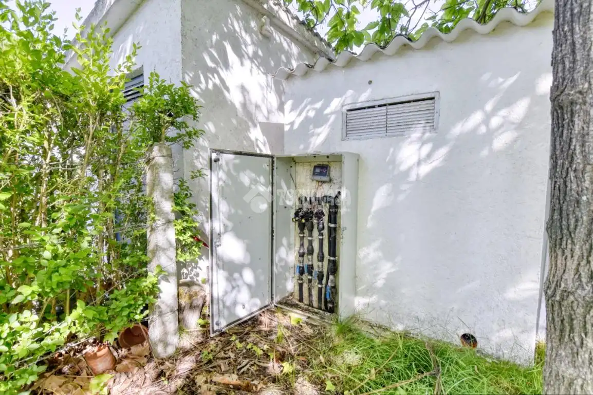 Vista exterior de Casa o chalet en venta en Calvarrasa de Abajo con Trastero