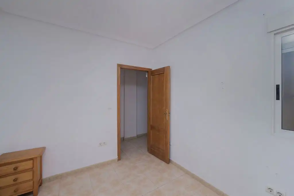 Habitación de Piso en venta en Torrevieja con Piscina
