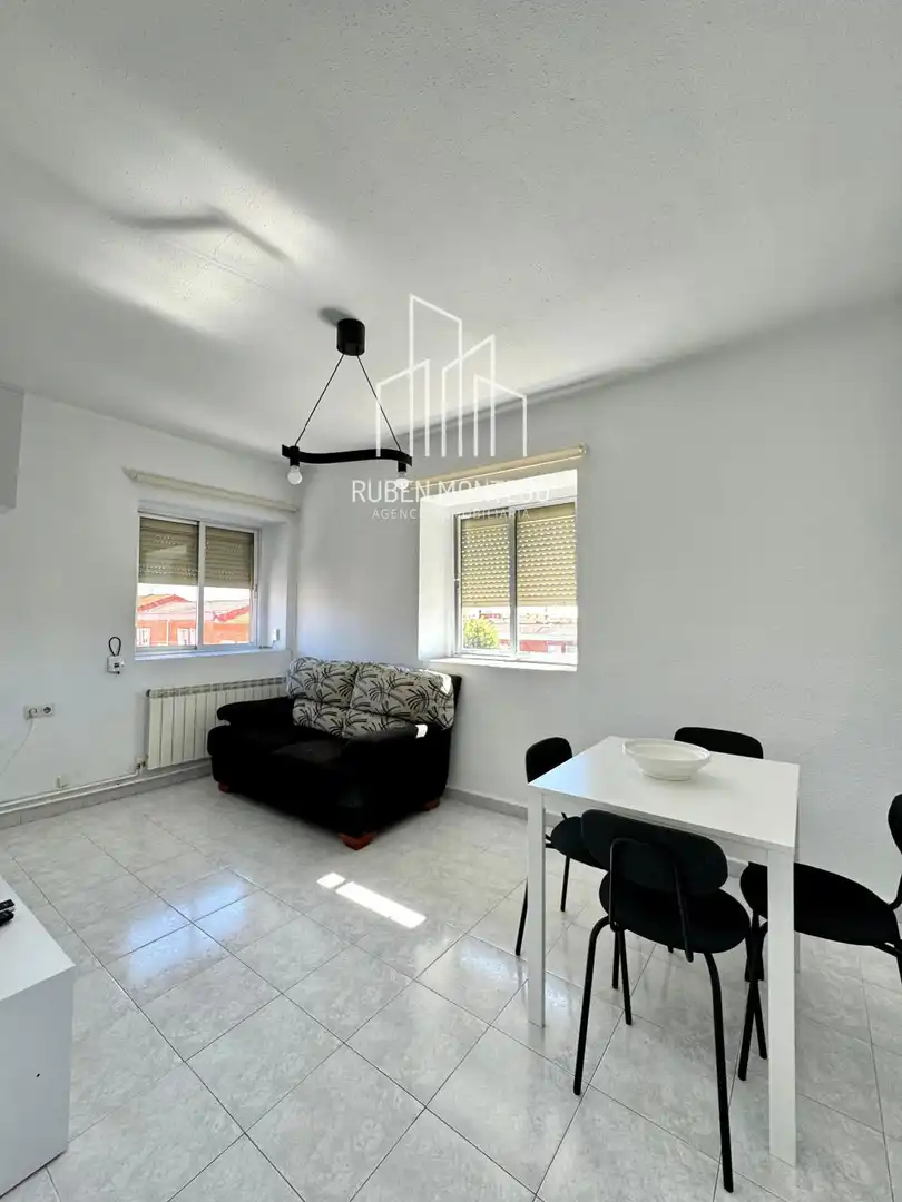 Flat for rent in Candelario, San Bernardo