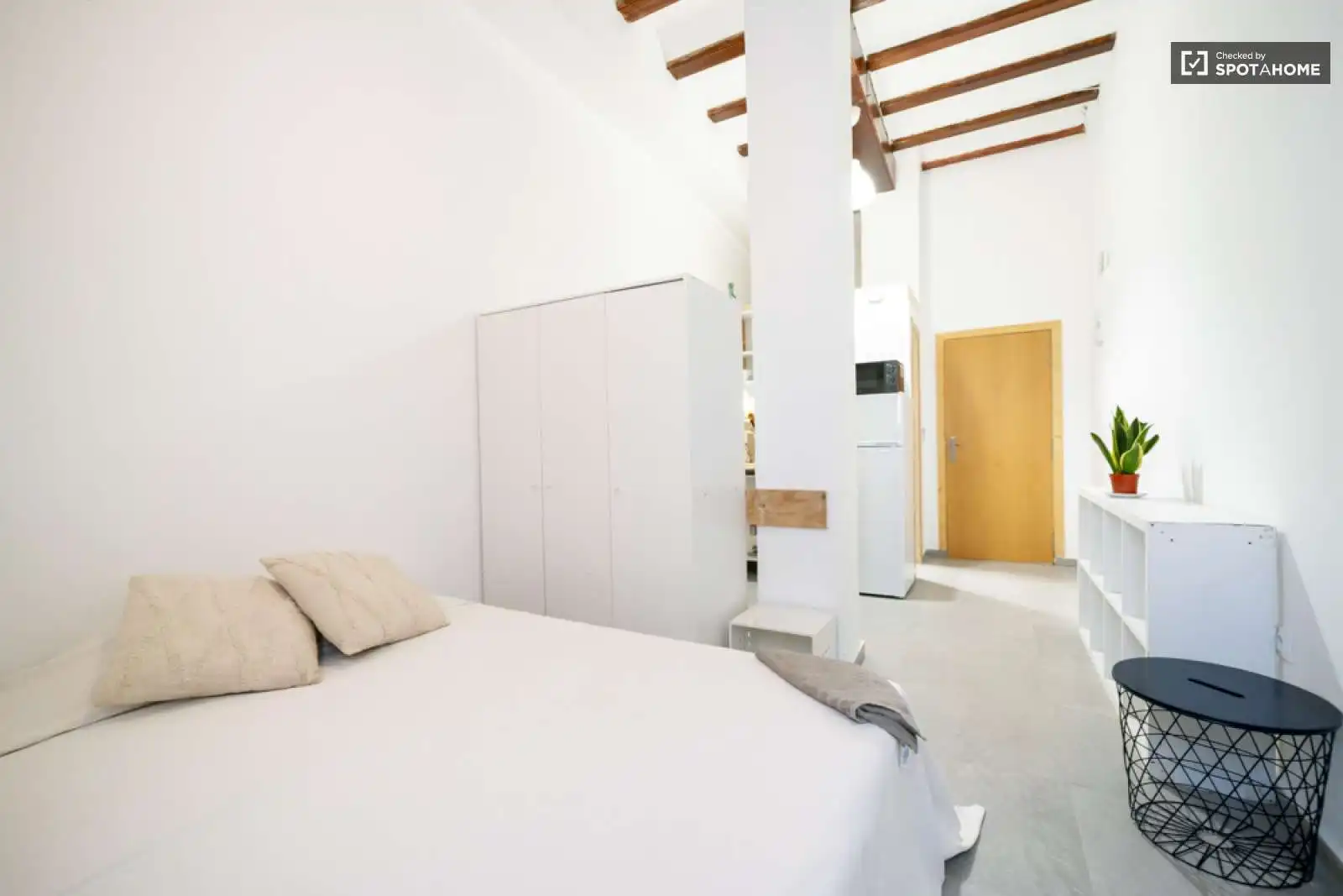 Room in Barrio de Benicalap