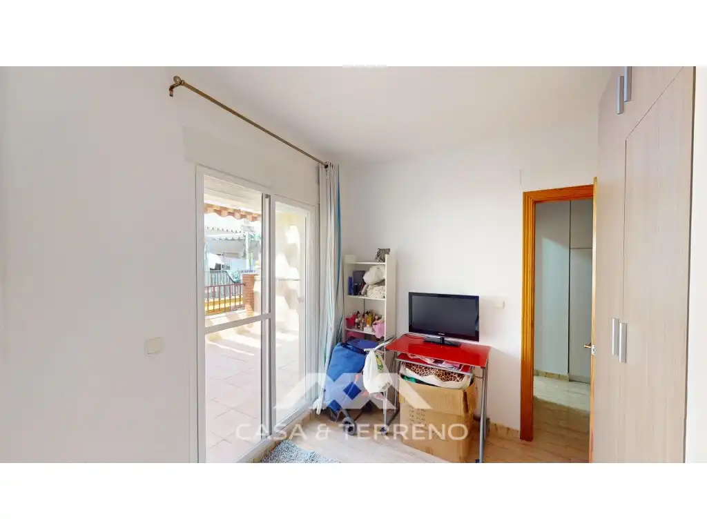 Vista exterior de Piso en venta en Vélez-Málaga con Aire acondicionado, Terraza y Horno