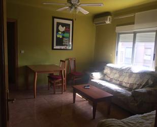 Living room of Flat to rent in  Murcia Capital  with Air Conditioner, Heating and Furnished